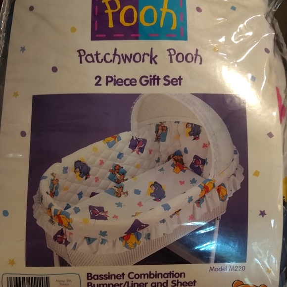 pooh bassinet